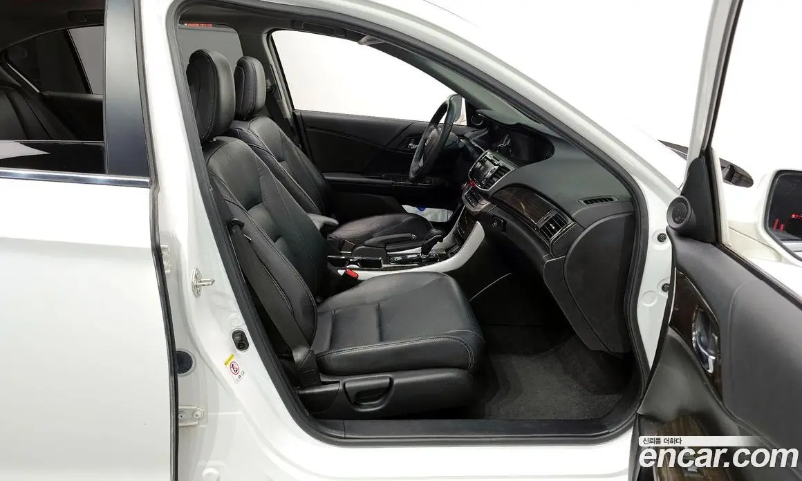 Honda Accord 2015 2.4 автомат (гидро), фото 11