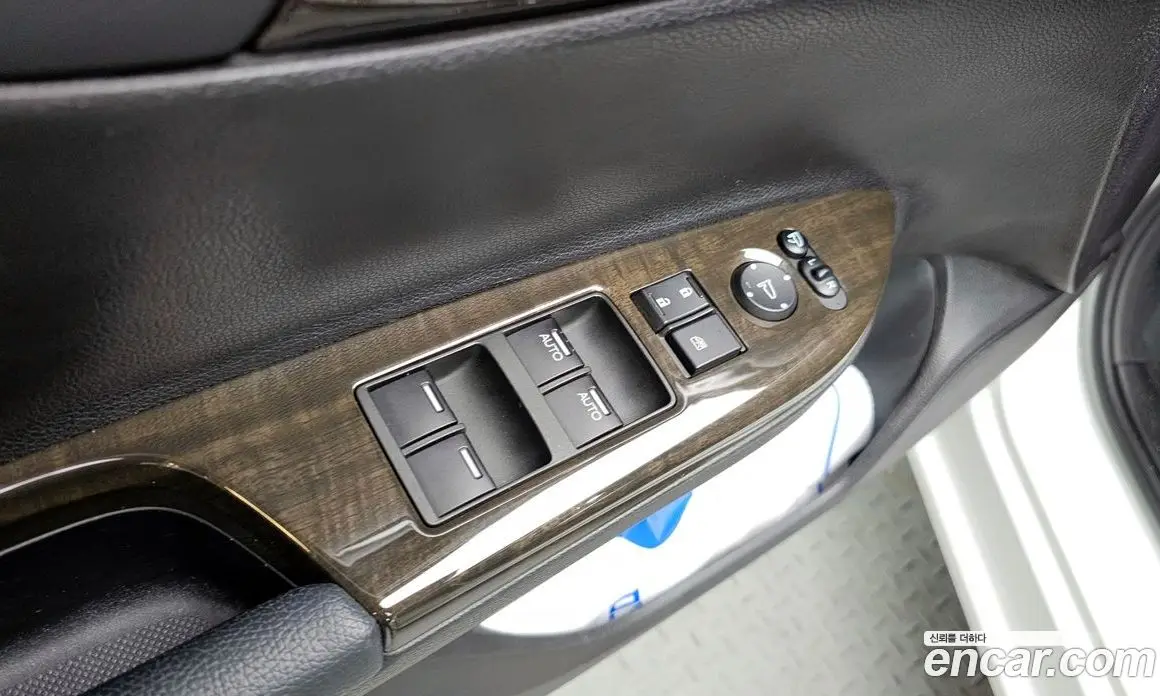 Honda Accord 2015 2.4 автомат (гидро), фото 16
