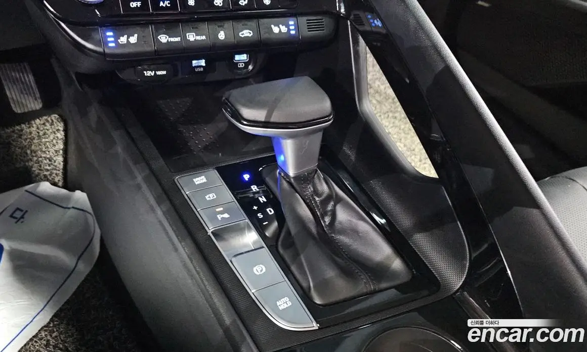 Hyundai Avante 2020 1.6 автомат (гидро), фото 12