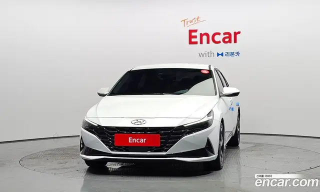 Hyundai Avante 2020 1.6 автомат (гидро), миниатюра 3