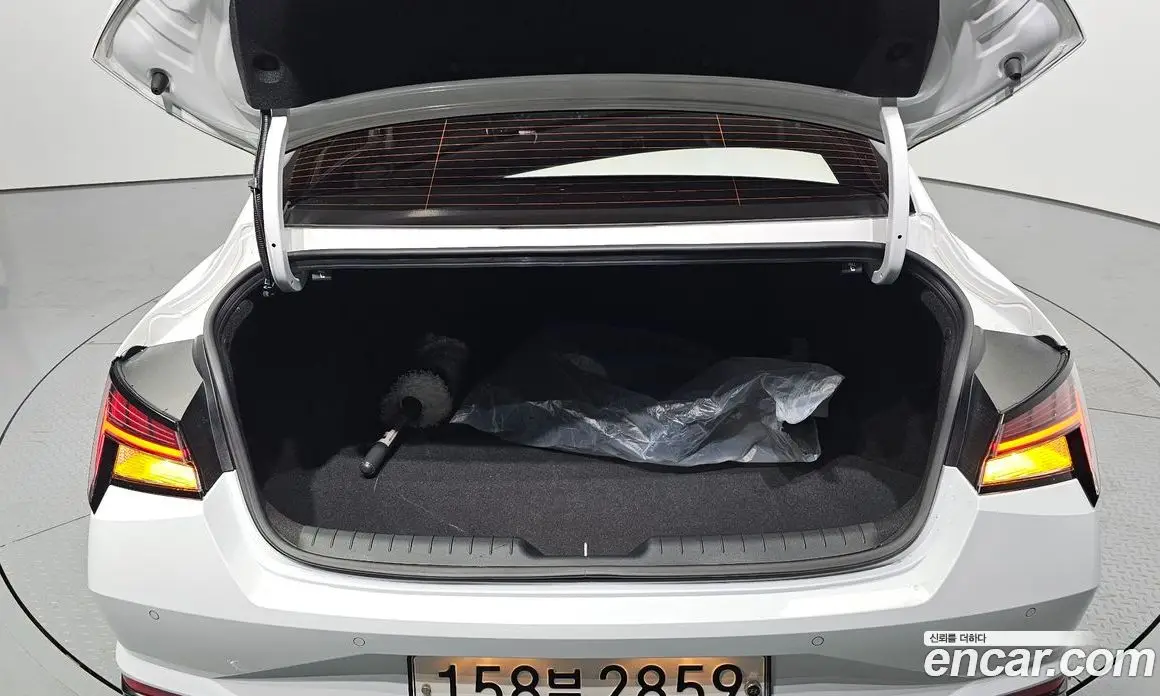 Hyundai Avante 2020 1.6 автомат (гидро), фото 26