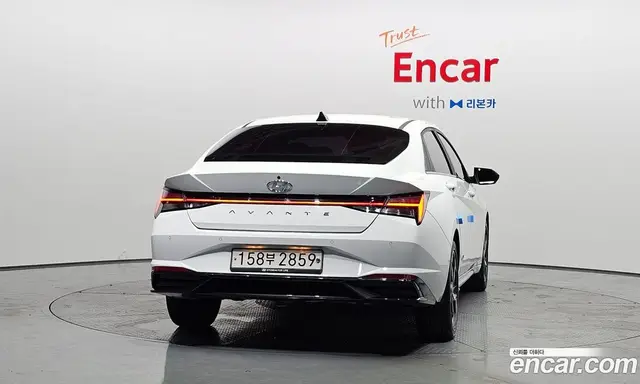 Hyundai Avante 2020 1.6 автомат (гидро), миниатюра 4
