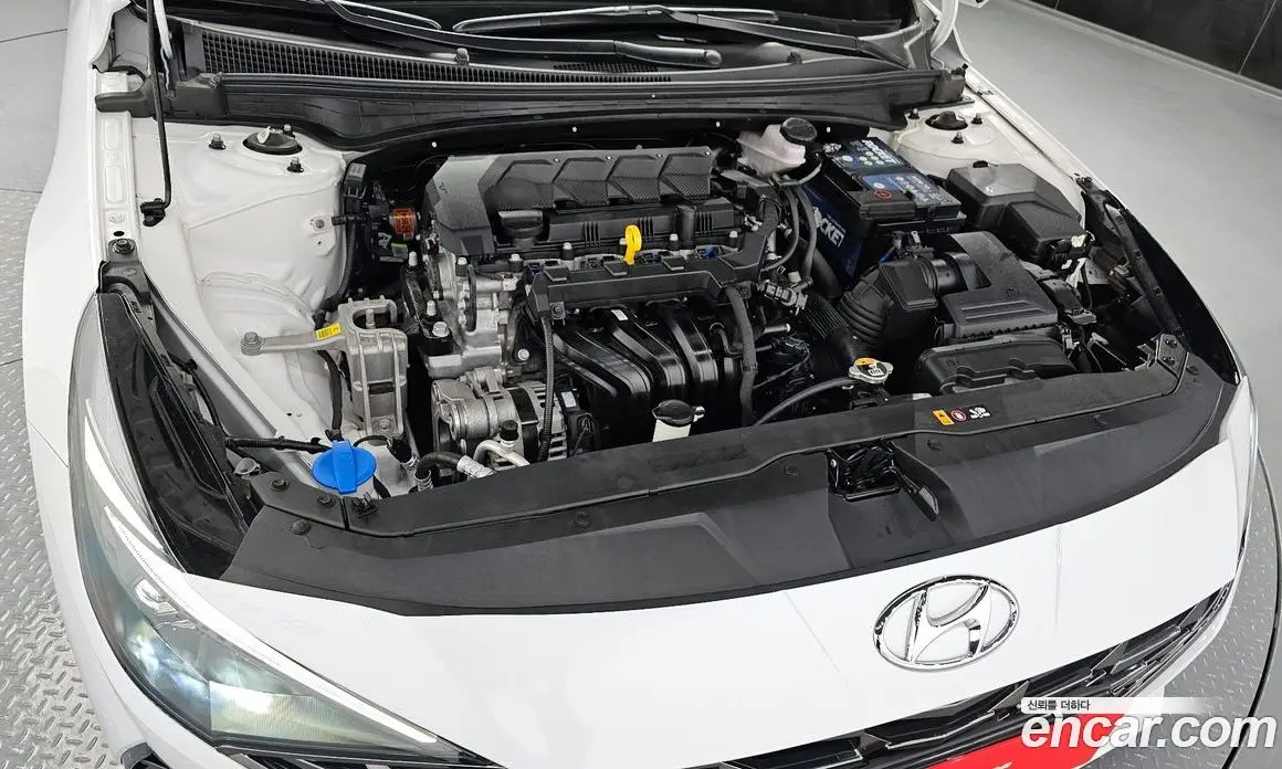 Hyundai Avante 2020 1.6 автомат (гидро), фото 6