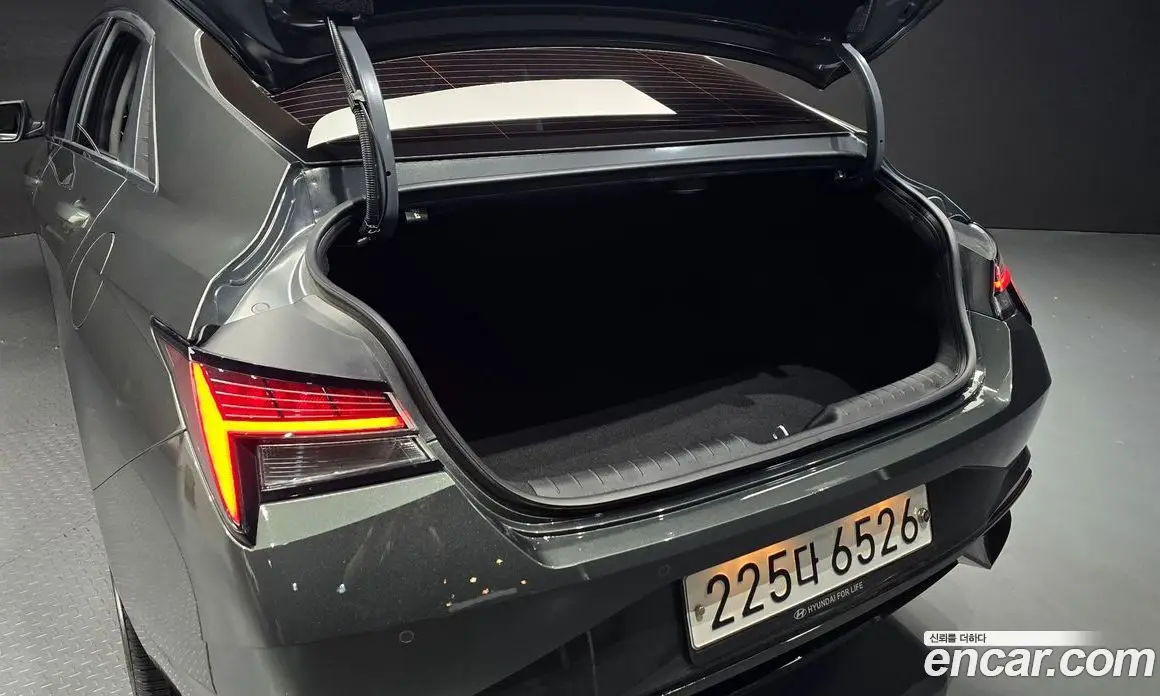 Hyundai Avante 2020 1.6 автомат (гидро), фото 23