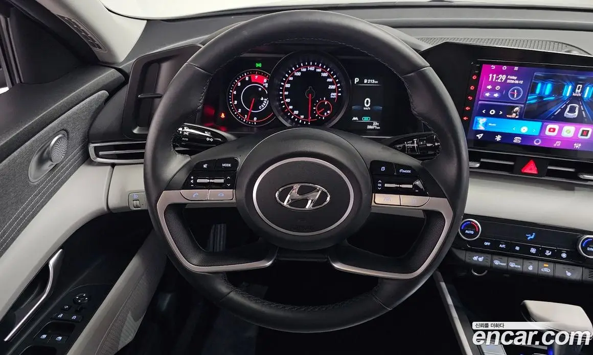 Hyundai Avante 2021 1.6 автомат (гидро), фото 18