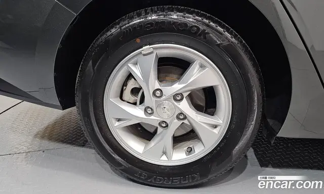 Hyundai Avante 2021 1.6 автомат (гидро), миниатюра 6