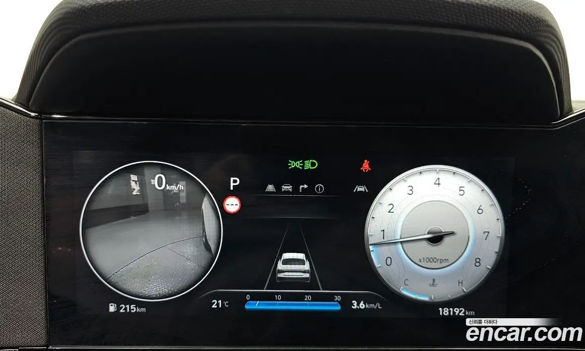 Hyundai Avante 2024 1.6 автомат (гидро), фото 11