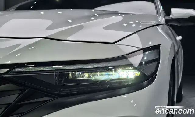 Hyundai Avante 2024 1.6 автомат (гидро), миниатюра 8