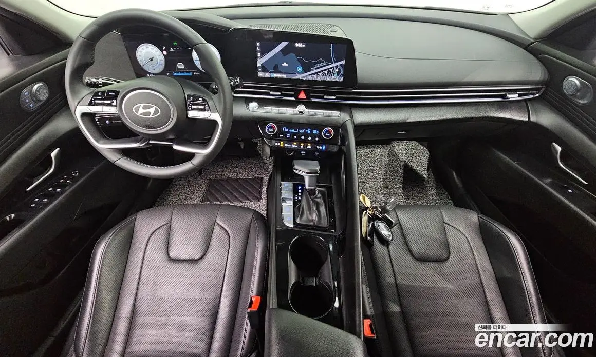 Hyundai Avante 2024 1.6 автомат (гидро), фото 10
