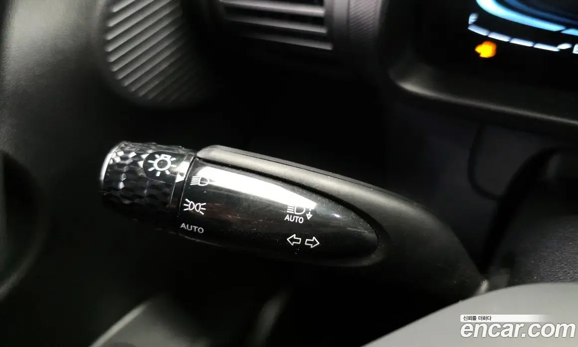 Hyundai Casper 2022 1.0 автомат (гидро), фото 25