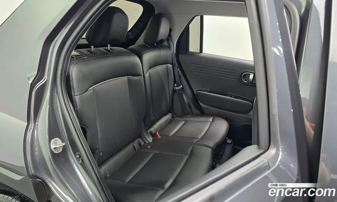 Hyundai Casper 2022 1.0 автомат (гидро), фото 16