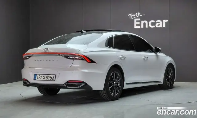 Hyundai Grandeur 2022 2.5 автомат (гидро), миниатюра 2