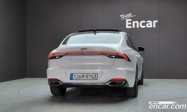 Hyundai Grandeur 2022 2.5 автомат (гидро), миниатюра 4