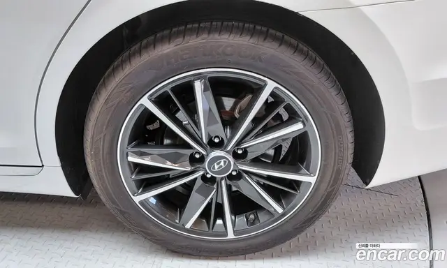 Hyundai Grandeur 2022 2.5 автомат (гидро), миниатюра 7