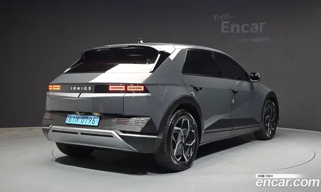 Hyundai Ioniq 5 2023 0.1 автомат (гидро), миниатюра 2