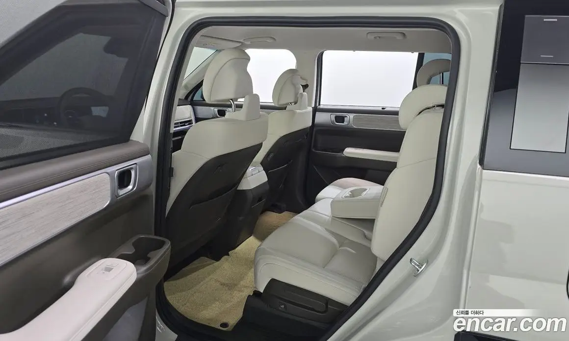 Hyundai Santa Fe 2024 1.6 автомат (гидро), фото 12