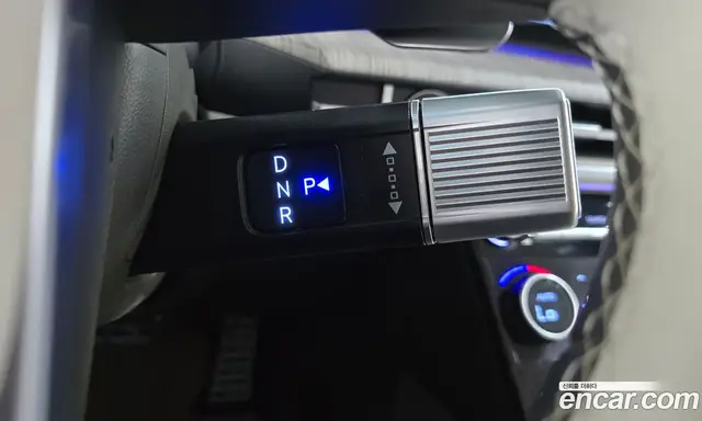Hyundai Santa Fe 2024 1.6 автомат (гидро), миниатюра 9