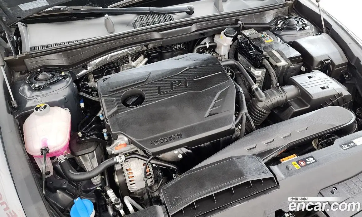 Hyundai Sonata 2023 2.0 автомат (гидро), фото 6