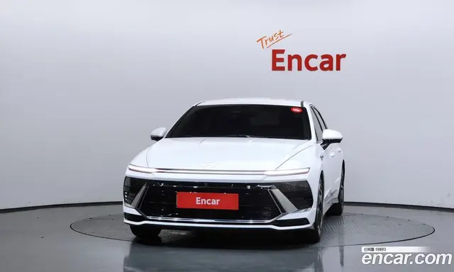 Hyundai Sonata 2023 2.0 автомат (гидро), миниатюра 3