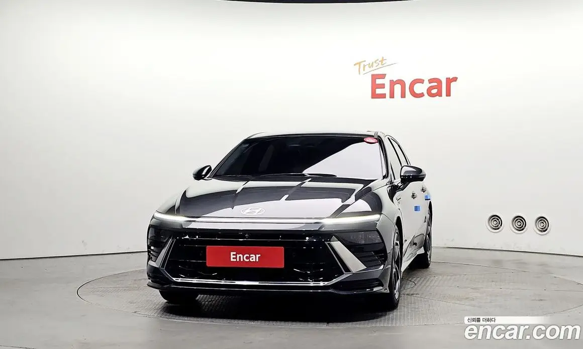 Hyundai Sonata 2024 2.0 автомат (гидро), фото 3