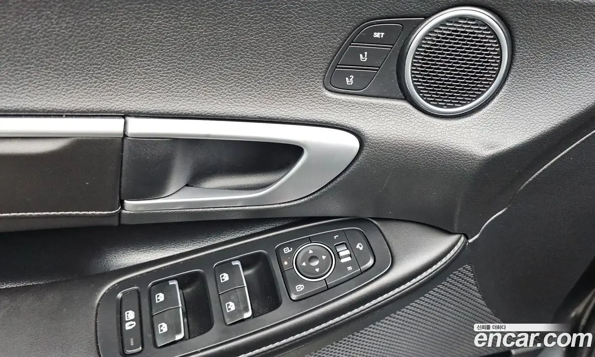 Hyundai Sonata 2024 2.0 автомат (гидро), фото 27
