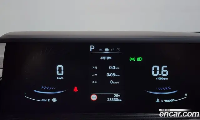 Hyundai Staria 2024 3.5 автомат (гидро), миниатюра 11