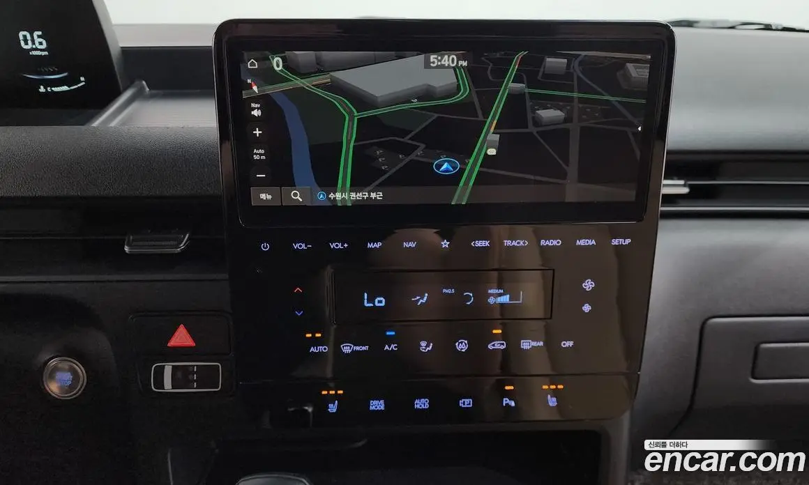 Hyundai Staria 2024 3.5 автомат (гидро), фото 18