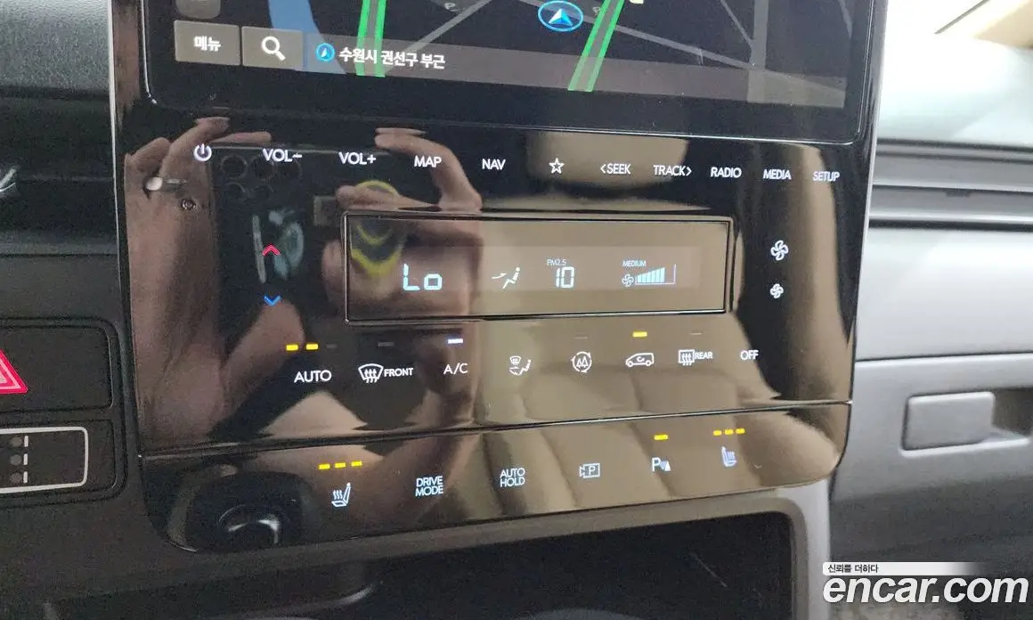 Hyundai Staria 2024 3.5 автомат (гидро), фото 31