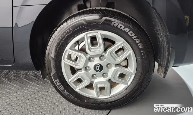 Hyundai Staria 2024 3.5 автомат (гидро), миниатюра 7