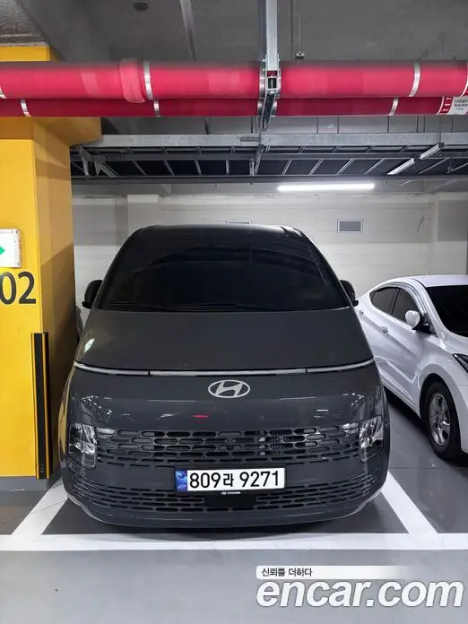Hyundai Staria 2025 2.2 автомат (гидро), миниатюра 3