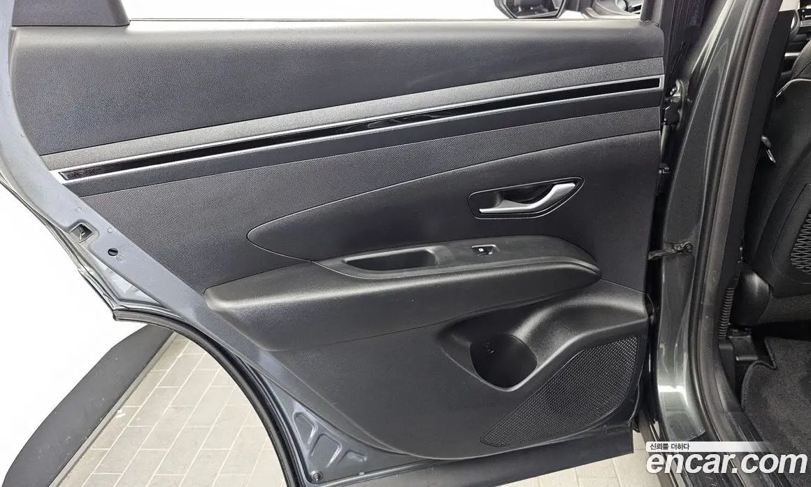 Hyundai Tucson 2022 1.6 автомат (гидро), фото 15