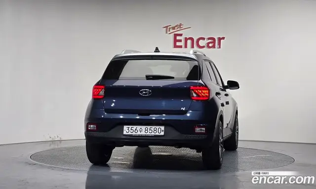 Hyundai Venue 2020 1.6 автомат (гидро), миниатюра 4