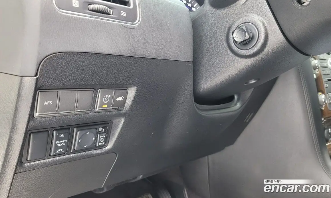 Infiniti QX 2011 5.6 автомат (гидро), фото 17 Infiniti QX 2011 5.6 автомат (гидро), фото 17