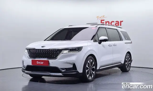 Kia Carnival, 2021, 40 140 км