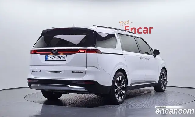 Kia Carnival 2021 2.2 автомат (гидро), миниатюра 2