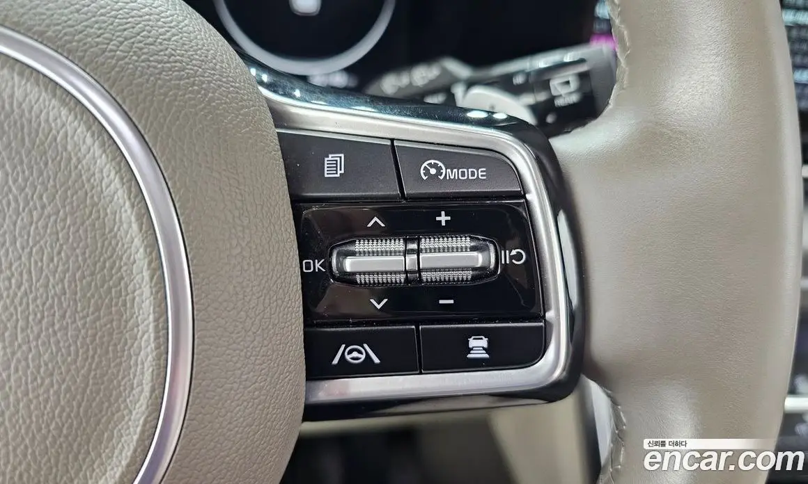 Kia Carnival 2021 2.2 автомат (гидро), фото 27
