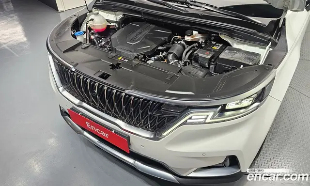 Kia Carnival 2021 2.2 автомат (гидро), миниатюра 6