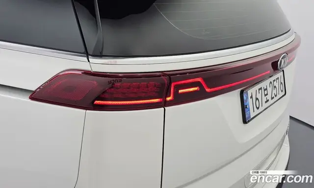 Kia Carnival 2021 2.2 автомат (гидро), миниатюра 9