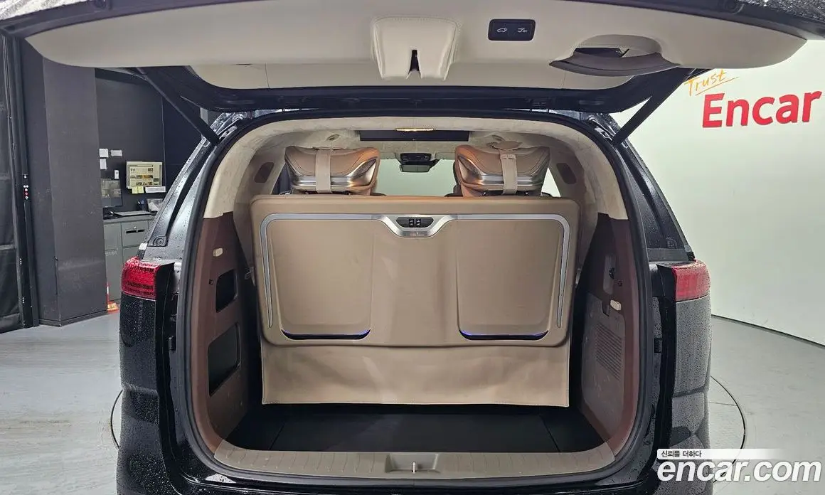 Kia Carnival 2022 2.2 автомат (гидро), фото 20