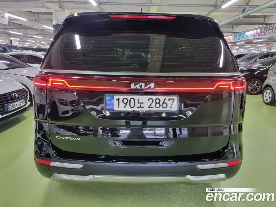 Kia Carnival 2023 2.2 автомат (гидро), фото 4