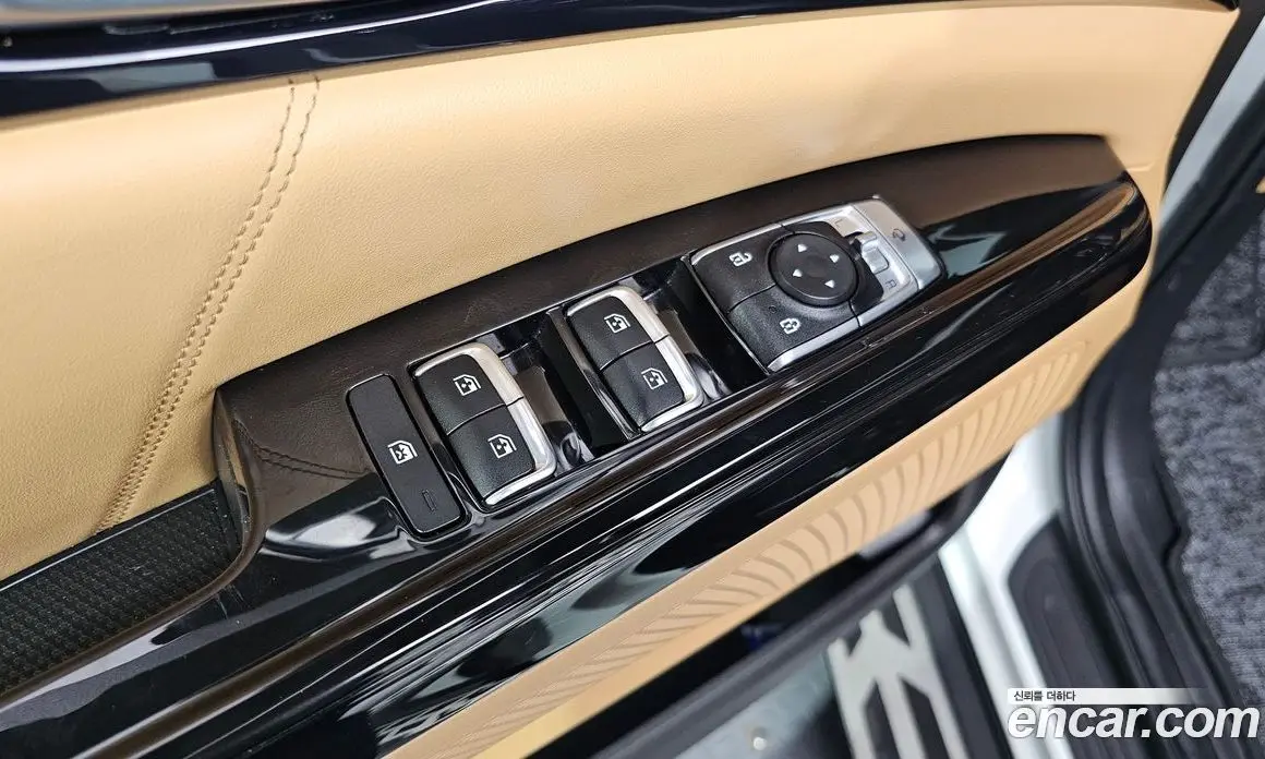 Kia Carnival 2023 3.5 автомат (гидро), фото 30