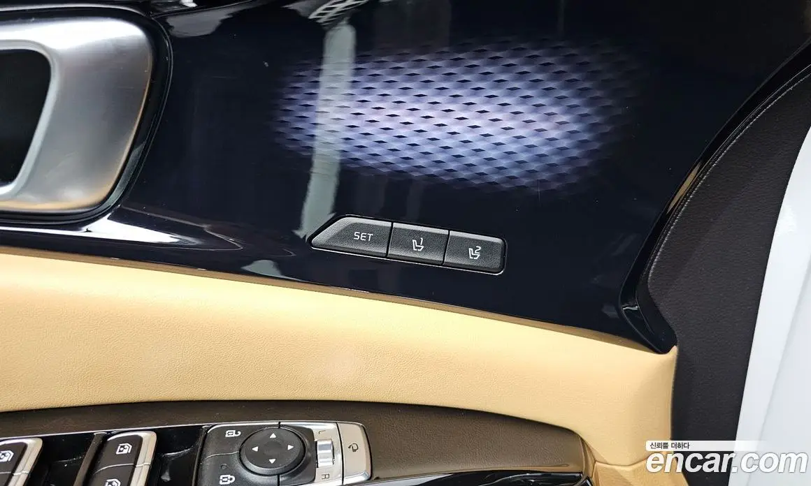 Kia Carnival 2023 3.5 автомат (гидро), фото 34