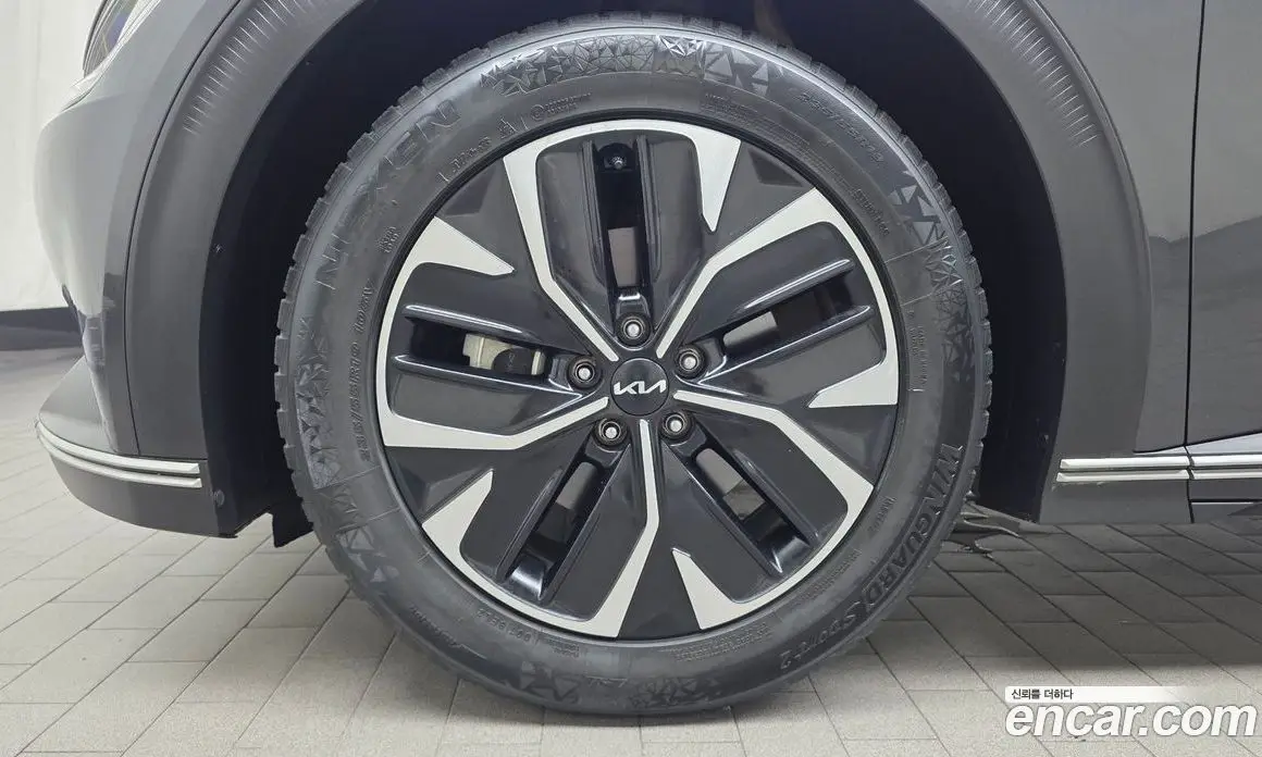 Kia EV6 2022 0.1 автомат (гидро), фото 5