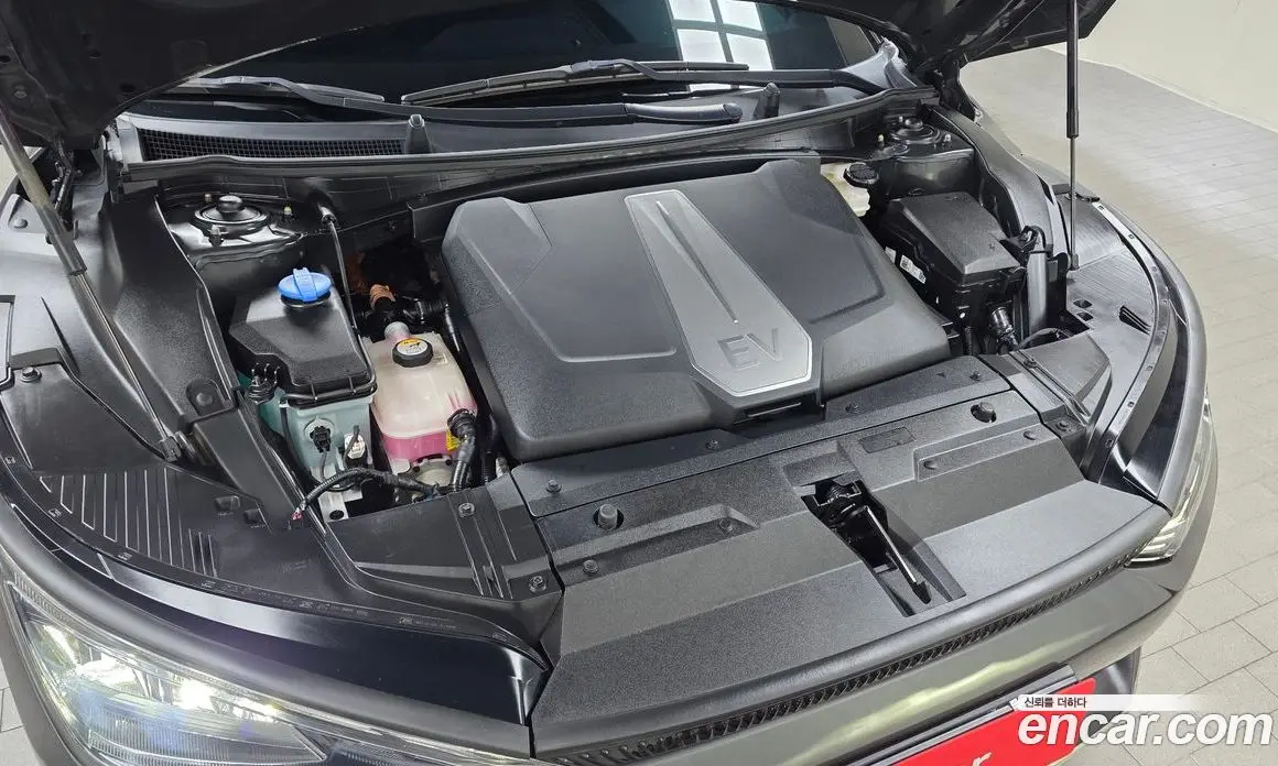 Kia EV6 2022 0.1 автомат (гидро), фото 6
