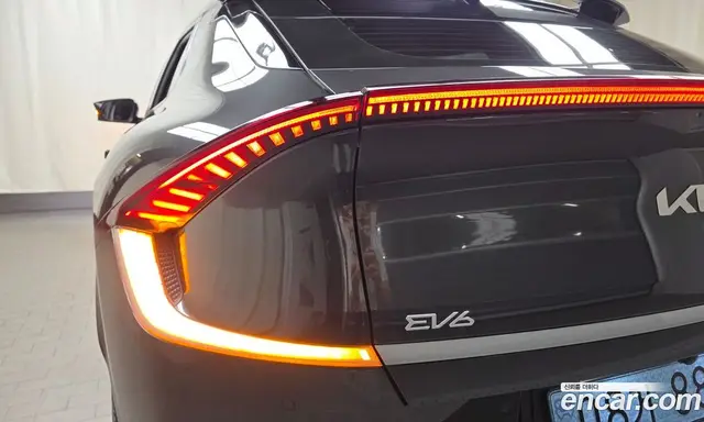 Kia EV6 2022 0.1 автомат (гидро), миниатюра 9