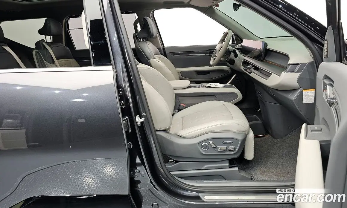 Kia EV9 2023 0.1 автомат (гидро), фото 16