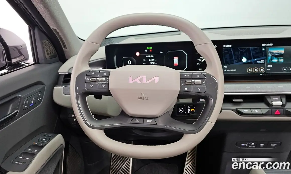 Kia EV9 2023 0.1 автомат (гидро), фото 18