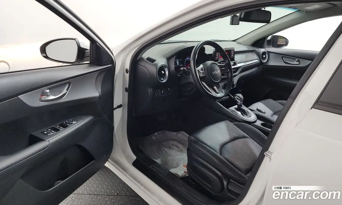 Kia K3 2021 1.6 автомат (гидро), фото 13