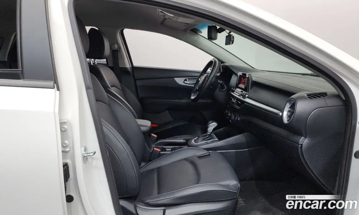 Kia K3 2021 1.6 автомат (гидро), фото 16