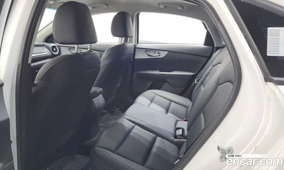 Kia K3 2021 1.6 автомат (гидро), фото 23